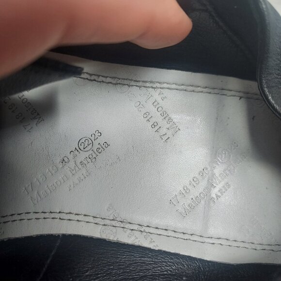 Maison Martin Margiela WOMENS Patent Black Split Toe Loafer - Picture 7 of 13